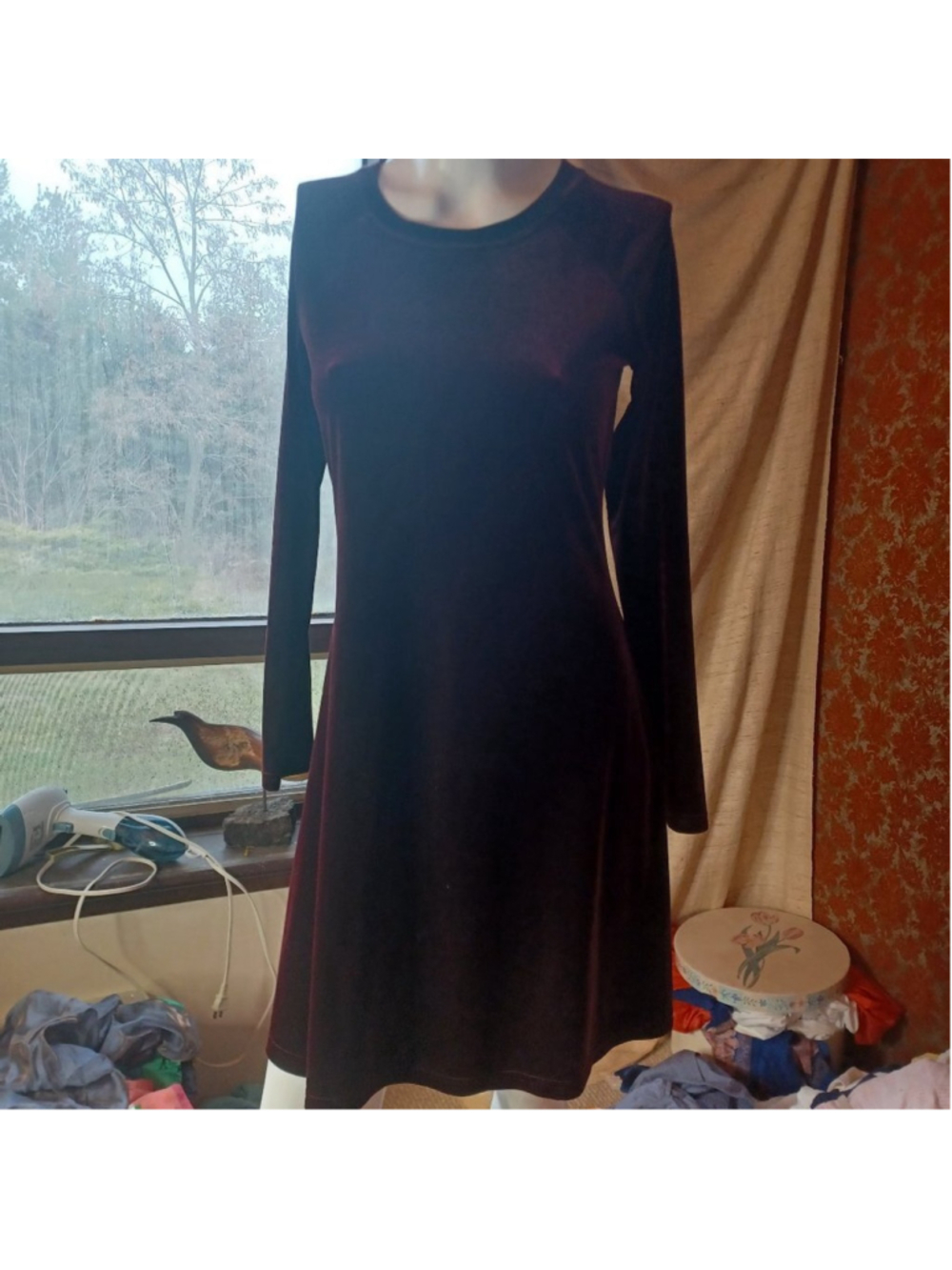 Velvet dress by Moda international wine color S
